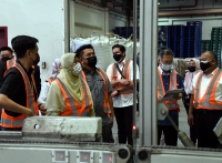 10 OKTOBER 2021 -YBM membuat lawatan kerja ke kilang JB Cocoa dan ke Wisma  PTP di Pelabuhan Tanjung Pelepas (PTP)_9