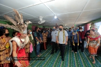 13 APRIL 2022 - YBTM HADIR KE PROGRAM JELAJAH AGRIKOMODITI MAJLIS PERASMIAN PUSAT MINI PEMPROSESAN KOKO DAN JALAN LADANG DI KAMPUNG KETIMBONG, SARAWAK_3