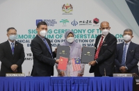 13 DISEMBER 2021 - YBM menyaksikan MOU diantara MPOB dan Shanxi Construction Investment Group Co.Ltd