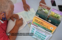 13 OGOS 2022 - YBM MERASMIKAN SESI PENERANGAN PROGRAM TARGET KEPADA PEKEBUN KECIL GETAH DI KG SG DURIAN, KAMPAR, PERAK_3
