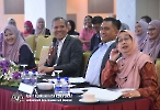 16 OKTOBER 2023 - DATO KSU MENYEMPURNAKAN SESI PEMBENTANGAN AKHIR 'EMERGING LEADERS PROGRAMME: PROJECT THE CATALYST'' DEWAN KERUING_6