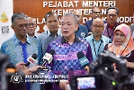 19 OKTOBER 2023 - TPM MERANGKAP MENTERI KPK MENYAKSIKAN MEMORANDUM PERSEFAHAMAN (MOU) ANTARA MAJLIS PENSIJILAN MINYAK SAWIT MALAYSIA (MPOCC) DENGAN HALAL DEVELOPMENT CORPORATION (HDC)