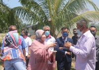 21 FEBRUARI 2022 - YBM menyaksikan Majlis Menandatangani Memorandum Persefaham (MOU) Penubuhan Bamboo One-Stop Centre di antara Lembaga Perindustrian Kayu Malaysia (MTIB), Majlis Kayu-Kayan Malaysia (MTC) dan Tadom Hill Resort Sdn. Bhd_4