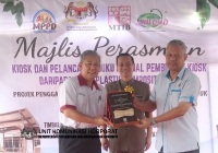 24 JUN 2022 - YBTM DATUK SERI WEE JECK SENG HADIR KE PERASMIAN KIOSK DAN PEMBINAAAN KIOSK DI PANTAI CAHAYA, PORT DIKSON