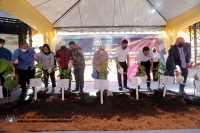 24 MAC 2022 - YBM HADIR MERASMIKAN MAJLIS PECAH TANAH PEMBANGUNAN PERLADANGAN PINTAR KOKO (SMART FARMING) DI SETUL, SEREMBAN_7