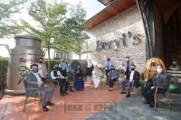 30 OKTOBER 2021 - Lawatan YBM ke kilang pembuatan coklat di Beryl's Chocolate & Confectionery Sdn Bhd, Seri Kembangan