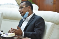   Menerima kunjungan hormat dari pengerusi Lembaga Koko Malaysia LKM di bilik YB_2