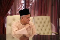  Mesyuarat bersama dengan YAB Datuk Hasni Mohammad, Menteri Besar Johor di Johor_5