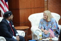 Kunjungan Hormat ke atas YB Menteri KPPK oleh PYT Maria Castillo Fernandez, Duta Dan Ketua Delegasi Kesatuan Eropah (EU) Ke Malaysia di Pejabat YB Menteri, KPPK_6