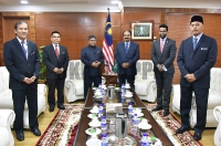Kunjungan Hormat ke atas YB Menteri KPPK oleh TYT Duta Besar Arab Saudi ke Malaysia di Putrajaya_9