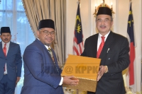 Kunjungan Hormat YB Menteri KPPK ke atas Tuan Yang Terutama Yang di-Pertua Negeri Melaka di Ayer Keroh, Melaka_7