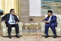 Kunjungan Hormat YB Menteri KPPK ke atas YAB Ketua Menteri Melaka di Ayer Keroh, Melaka_5