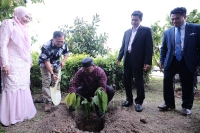 Lawatan Kerja YBM KPPK Ke Pusat Penyelidikan Bioteknologi Koko KKIP, Lembaga Koko Malaysia, Kota Kinabalu, Sabah.