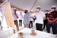 Lawatan Pemantauan Pelaksanaan SOP Ladang dan Kilang FGV oleh YB Dato' Dr. Mohd Khairudin Bin Aman Razali, Menteri Perusahaan Perladangan dan Komoditi di Krau Raub, Pahang_3
