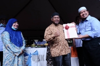 Lawatan YB Menteri Perusahaan Perladangan Dan Komoditi ke Ladang Bukit Ibam di Muadzam Shah, Pahang_10