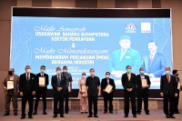 Majlis Anugerah Usahawan Baharu Bumiputera Sektor Perkayuan dan Menandatangani MoA bersama Industri di Hotel Everly, Putrajaya