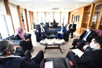 Majlis Menandatangani Memorandum Persefahaman (MoU) antara Lembaga Perindustrian Kayu Malaysia (MTIB), SIRIM STS Sdn. Bhd. dan Majlis Kayu-Kayan Malaysia (MTC)