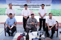 Majlis Penyampaian Bantuan Prihatin Kenaf Peringkat Negeri Terengganu di Balai Raya Kampung Guntung Dalam, Setiu, Terengganu_10