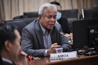 Mesyuarat Jawatankuasa Khas Tenaga Kerja di Sektor Perladangan dan Industri Komoditi (JKTKSPIK) di Bilik Nyatoh_3