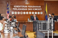 Mesyuarat YB Dato' Sri Dr. Wee Jeck Seng, Timbalan Menteri Perusahaan Perladangan Dan Komoditidi Putrajaya