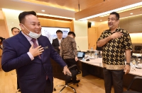 Mesyuarat YB Tuan Willie Mongin Bersama Bursa Saham Malaysia di KPPK