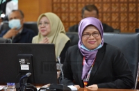 Perjumpaan Khas YB Menteri Perusahaan Perladangan dan Komoditi bersama-sama pegawai Kumpulan Pelaksana Kementerian di Putrajaya_11