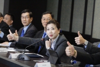 Pertemuan YB Menteri KPPK Bersama dengan Pengurusan Tertinggi Syarikat Pengeluar Sarung Tangan Getah Terbesar Dunia, Top Glove Corporation Bhd di Parlimen, Kuala Lumpur