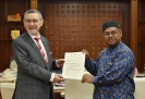 Sesi Pertemuan YB Menteri Perusahaan Perladangan Dan Komoditi Bersama Pengerusi MREPC dan MPOCC di Putrajaya