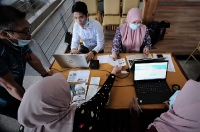 Sesi Pra Pendaftaran dan Klinik E-Census Banci 2020 bagi Penjawat Awam KPPK di Lobi KPPK, Putrajaya_7