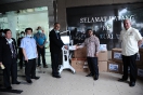 Sumbangan daripada Kementerian Perusahaan Perladangan dan Komoditi (KPPK) kepada Hospital Kuala Lumpur (HKL)