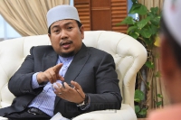 Terima kunjungan hormat perbadanan pembangunan pertanian negeri perak di Bilik mesyurat YBM_3