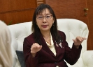 Wawancara Khas YB Menteri Industri Utama Bersama BERNAMA di Kementerian Industri Utama, Putrajaya