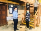 YB Willie Mongin Timbalan Menteri Perusahaan Perladangan Dan Komoditi menyantuni Petugas Barisan Hadapan di kawasan Parlimen Puncak Borneo, Sarawak_1